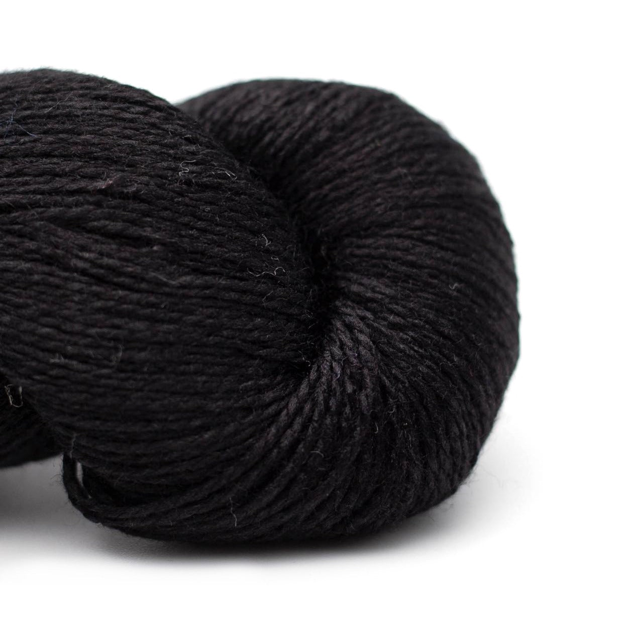BC Garn Yarn 047 black Jaipur Peace Silk