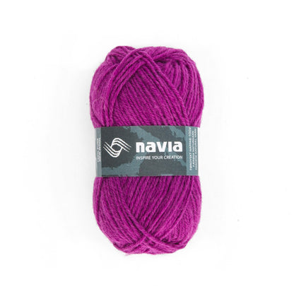 Navia Yarn 326 cerise- discontinued Trio