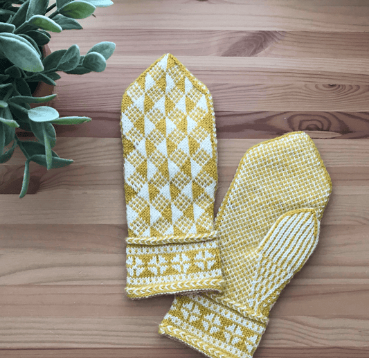Knitter Projects: Melanie's Shine Mittens