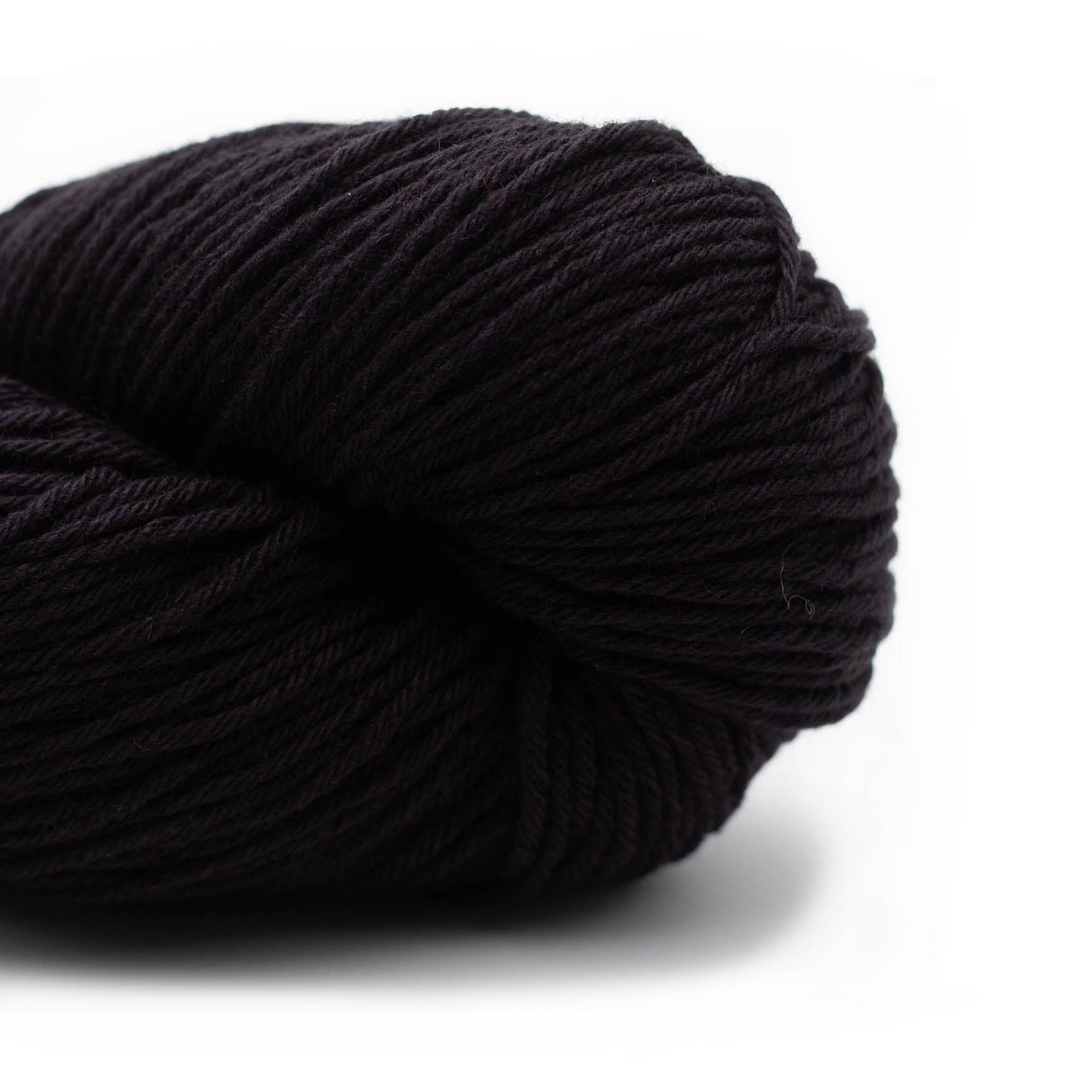 BC Garn Yarn 30 black Big Bio Balance GOTS - new!