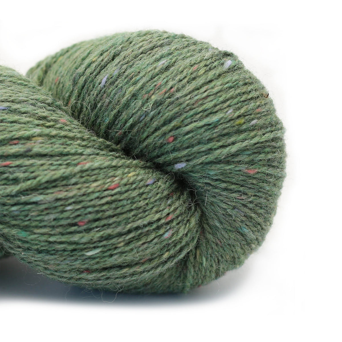 Hey Mama Wolf Yarn 010 Dún na nGall Green Beara