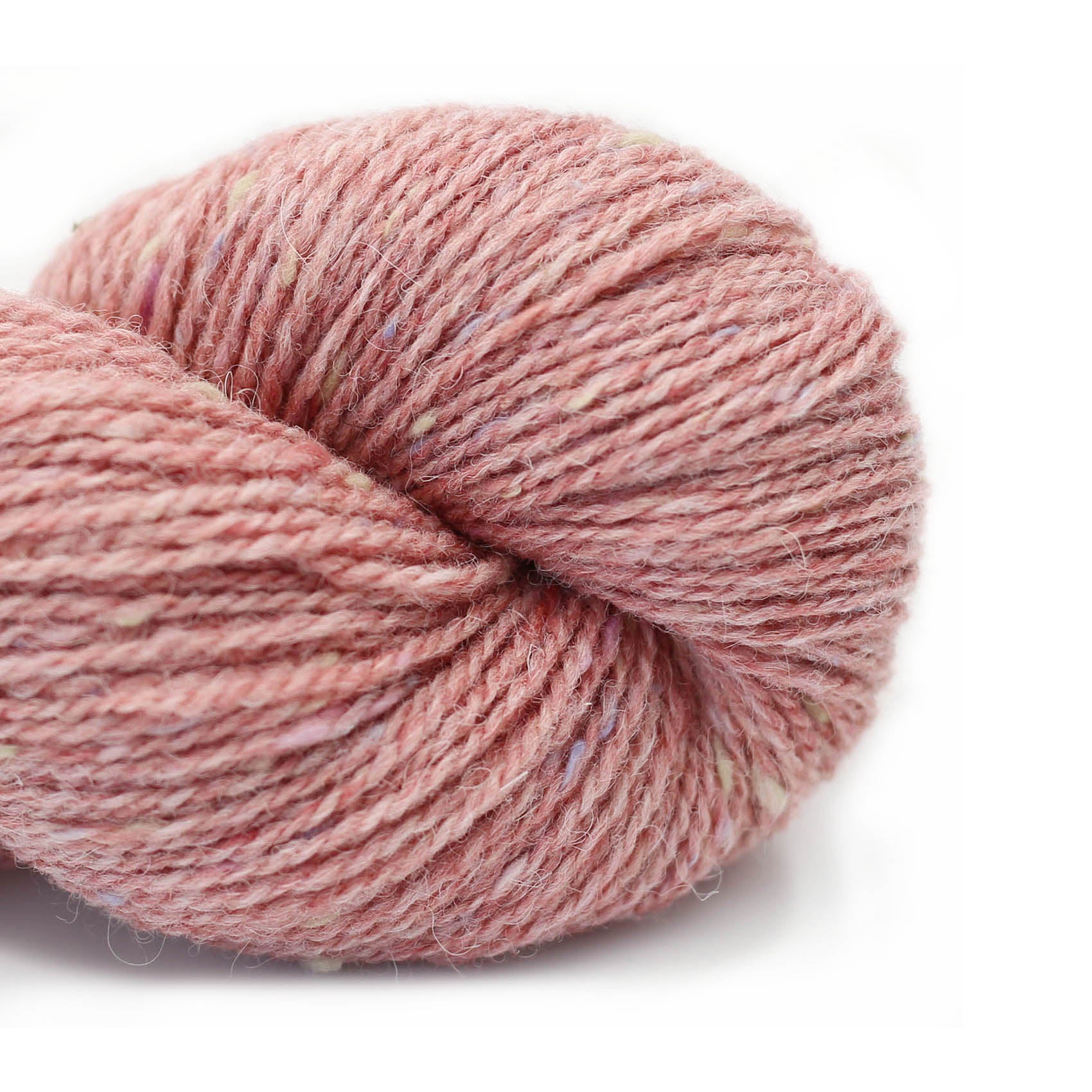Hey Mama Wolf Yarn 006 Fraoch Mur Pink Beara