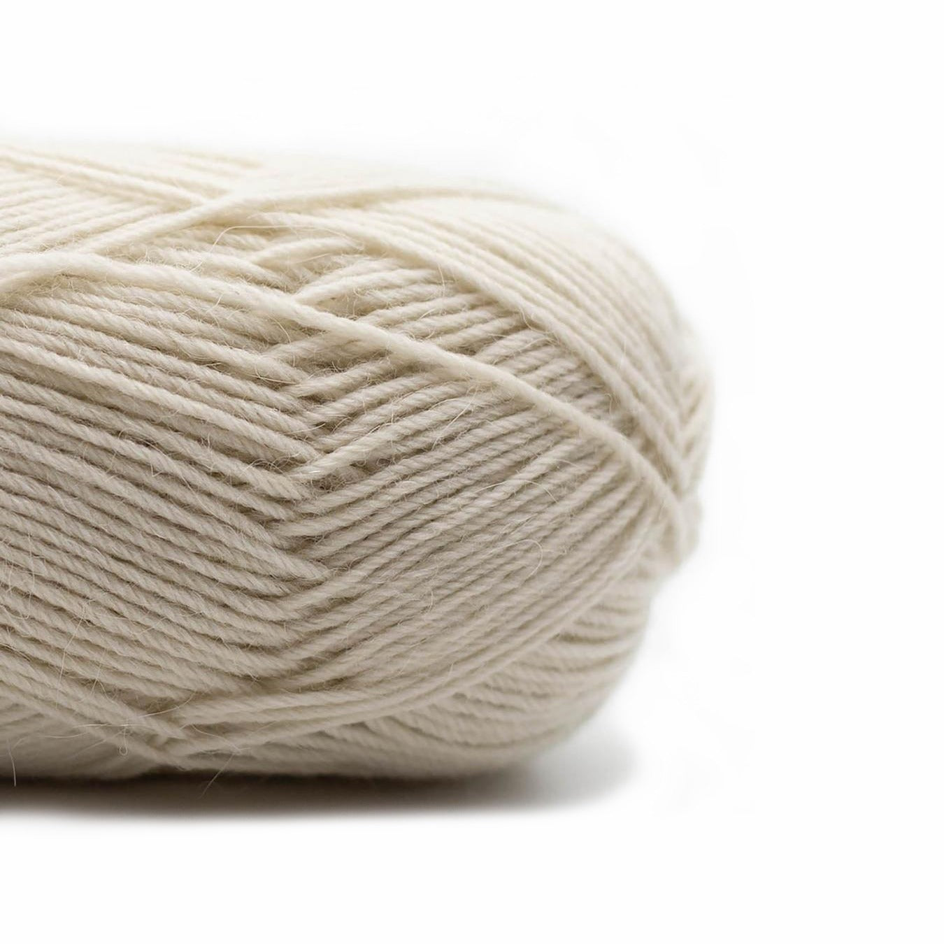 Kremke Soul Wool Yarn 002 bleached white Edelweiss