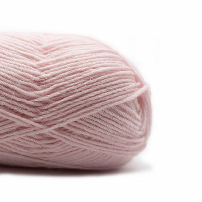 Kremke Soul Wool Yarn 010 baby pink Edelweiss