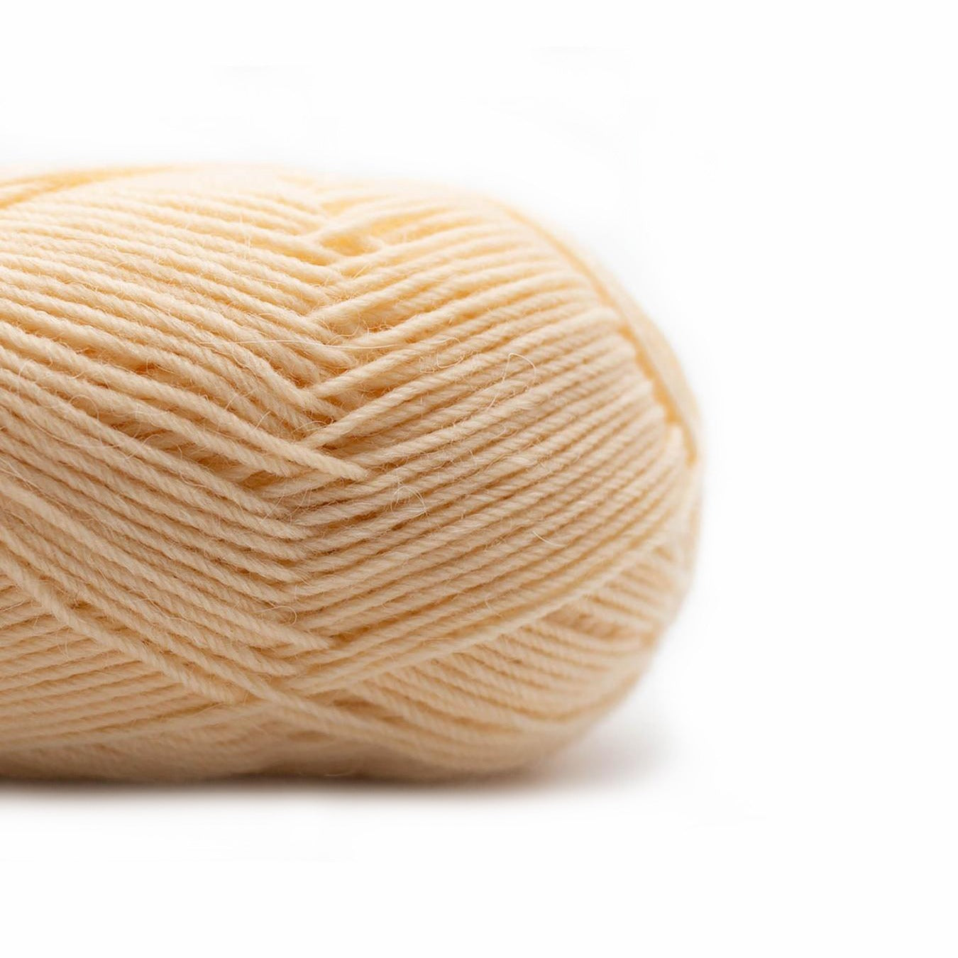 Kremke Soul Wool Yarn 015 pale peach Edelweiss