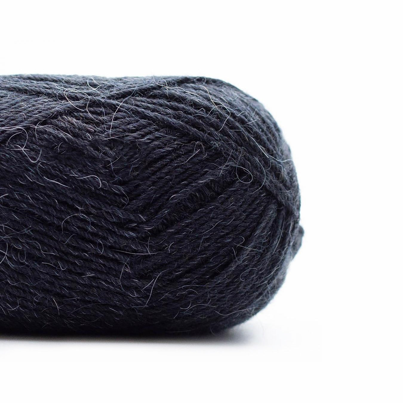 Kremke Soul Wool Yarn 055 anthracite Edelweiss