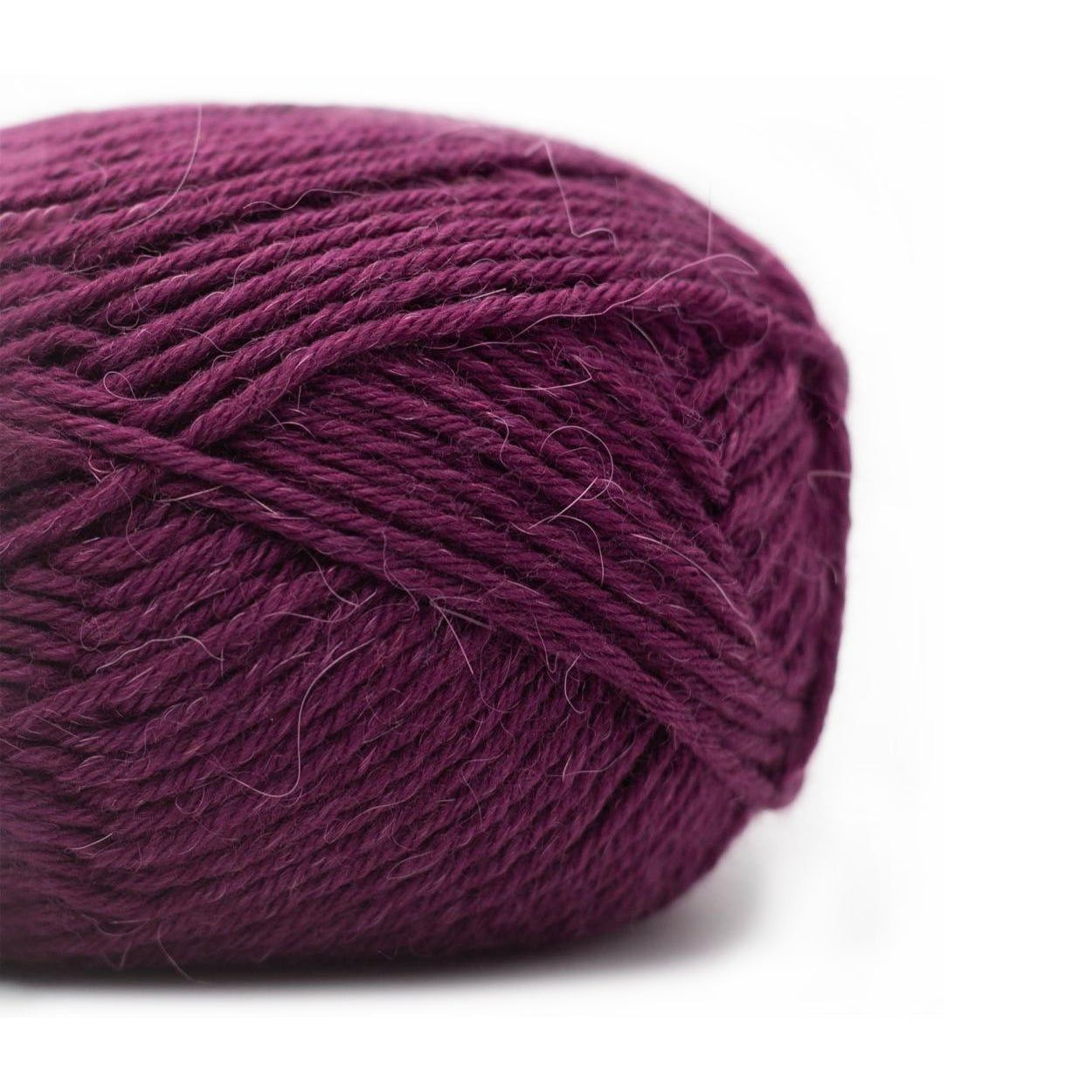 Kremke Soul Wool 009 dark violet Edelweiss Alpaca 6 Ply