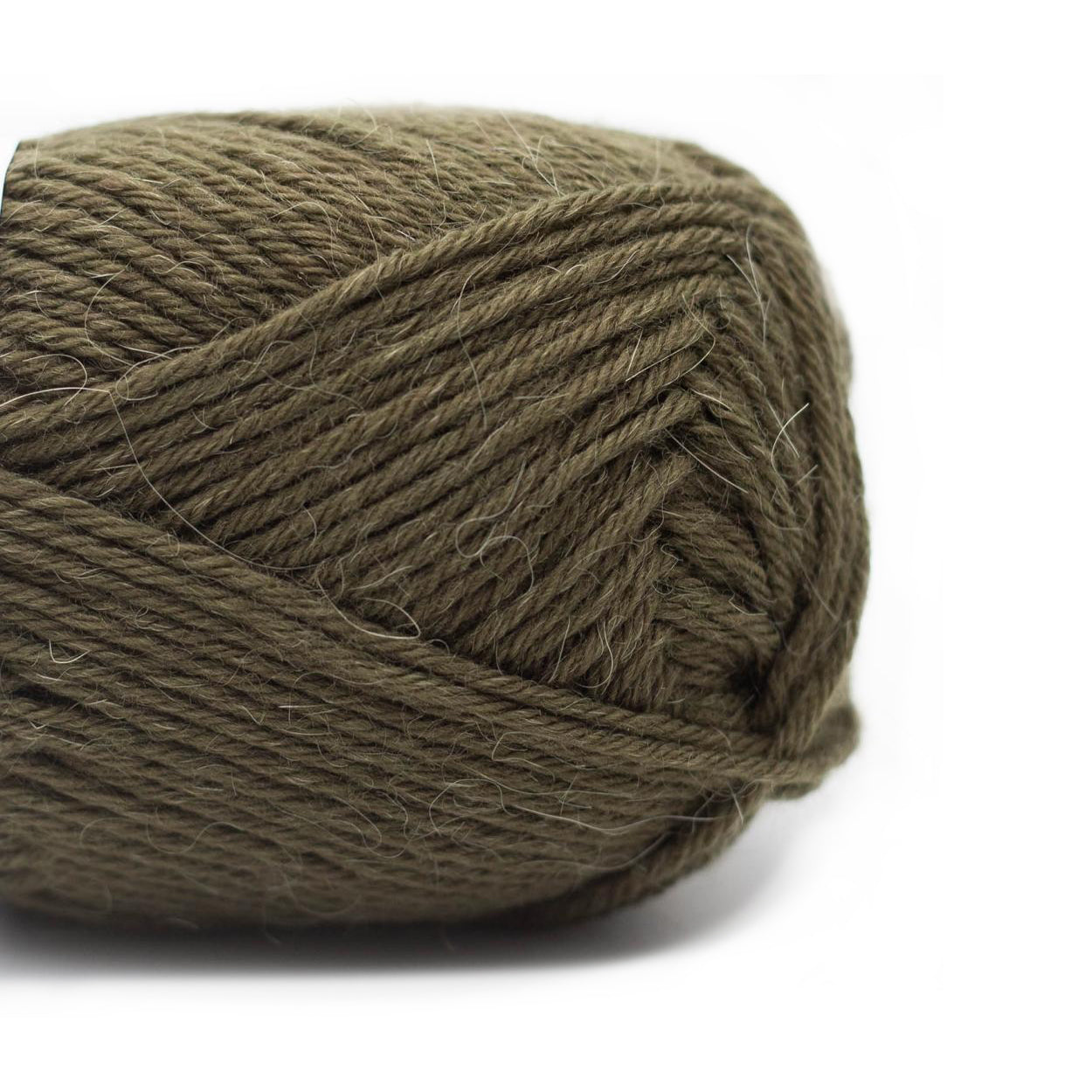 Kremke Soul Wool 049 dark olive Edelweiss Alpaca 6 Ply