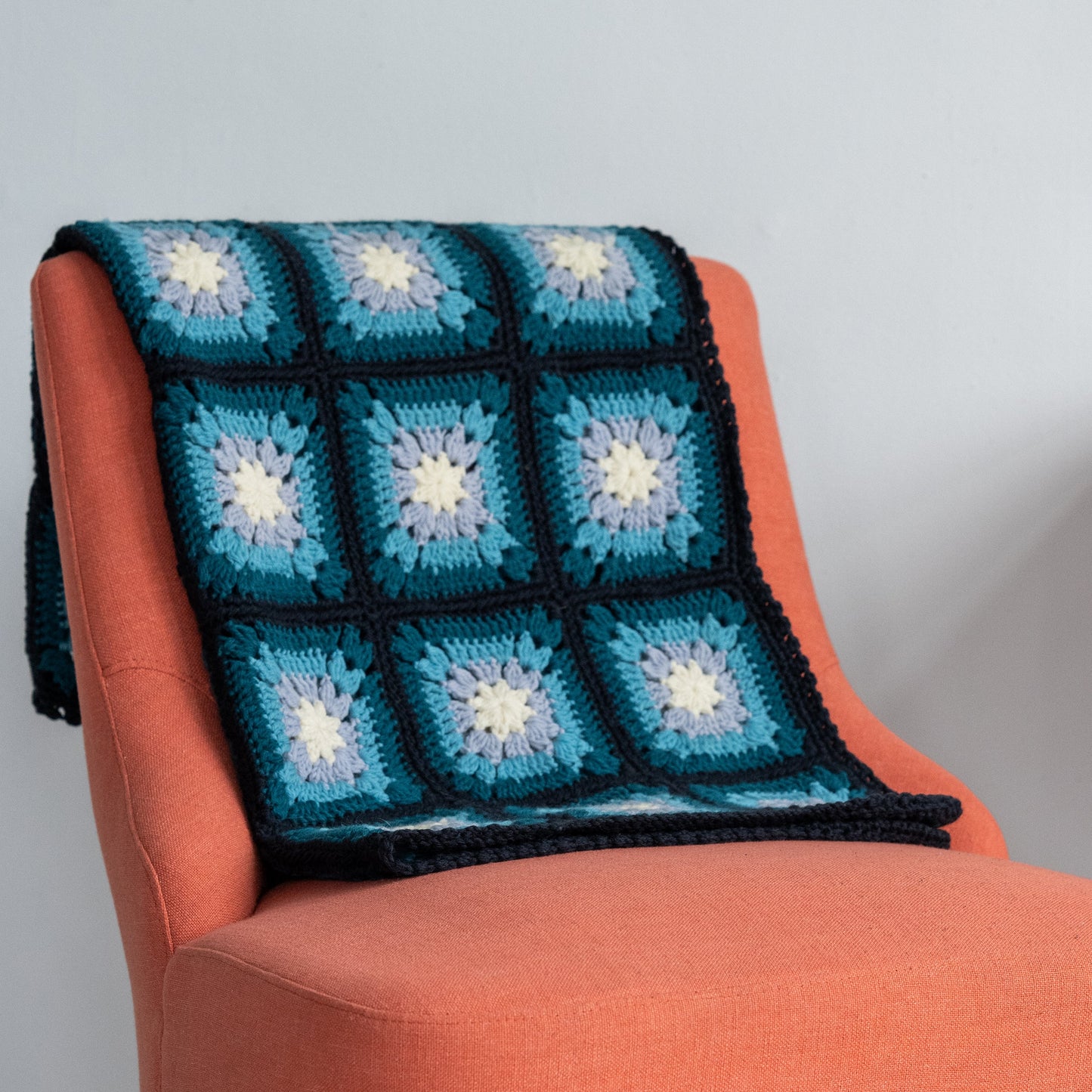 Kelbourne Woolens Patterns Puff Stitch Granny Square Blanket