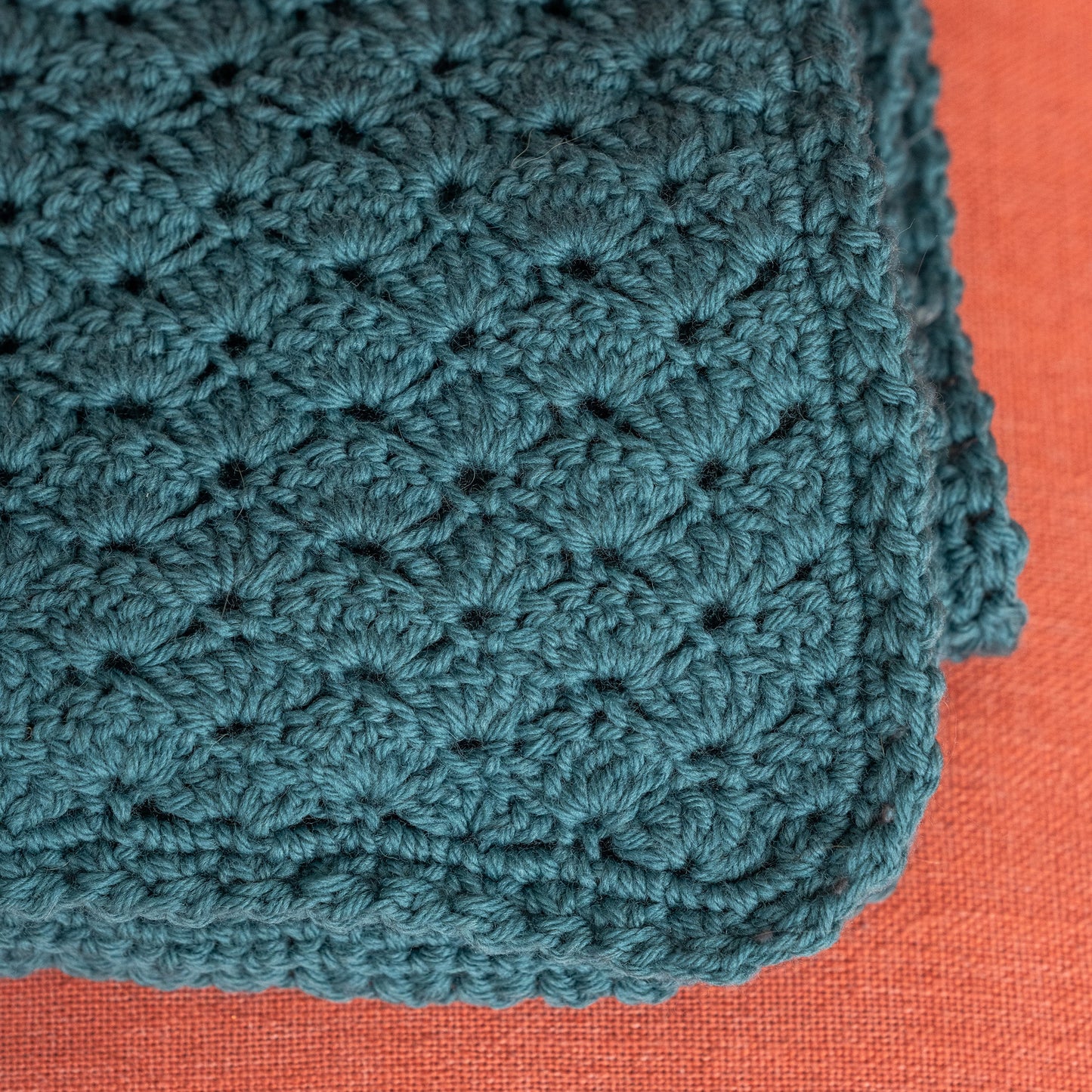 Kelbourne Woolens Patterns Shell Stitch Blanket