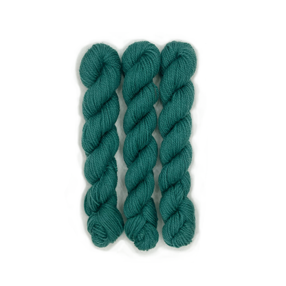 Kelbourne Woolens Yarn 313 teal green Perennial Minis