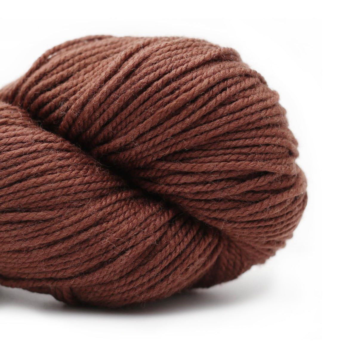 Hey Mama Wolf Yarn 02 Cocoa Brown Mokosh