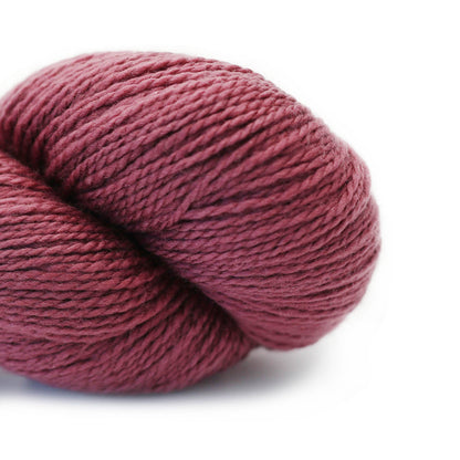 Hey Mama Wolf Yarn 13 Helleborous Pink Skadi