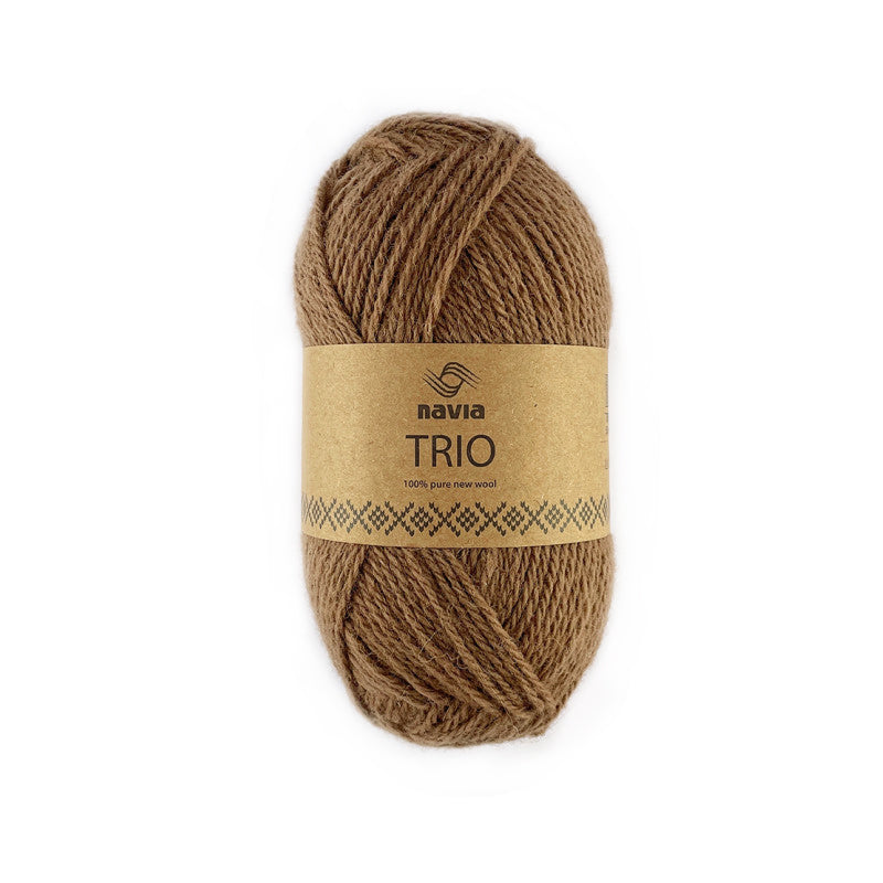 Navia Yarn 373 woodsmoke Trio